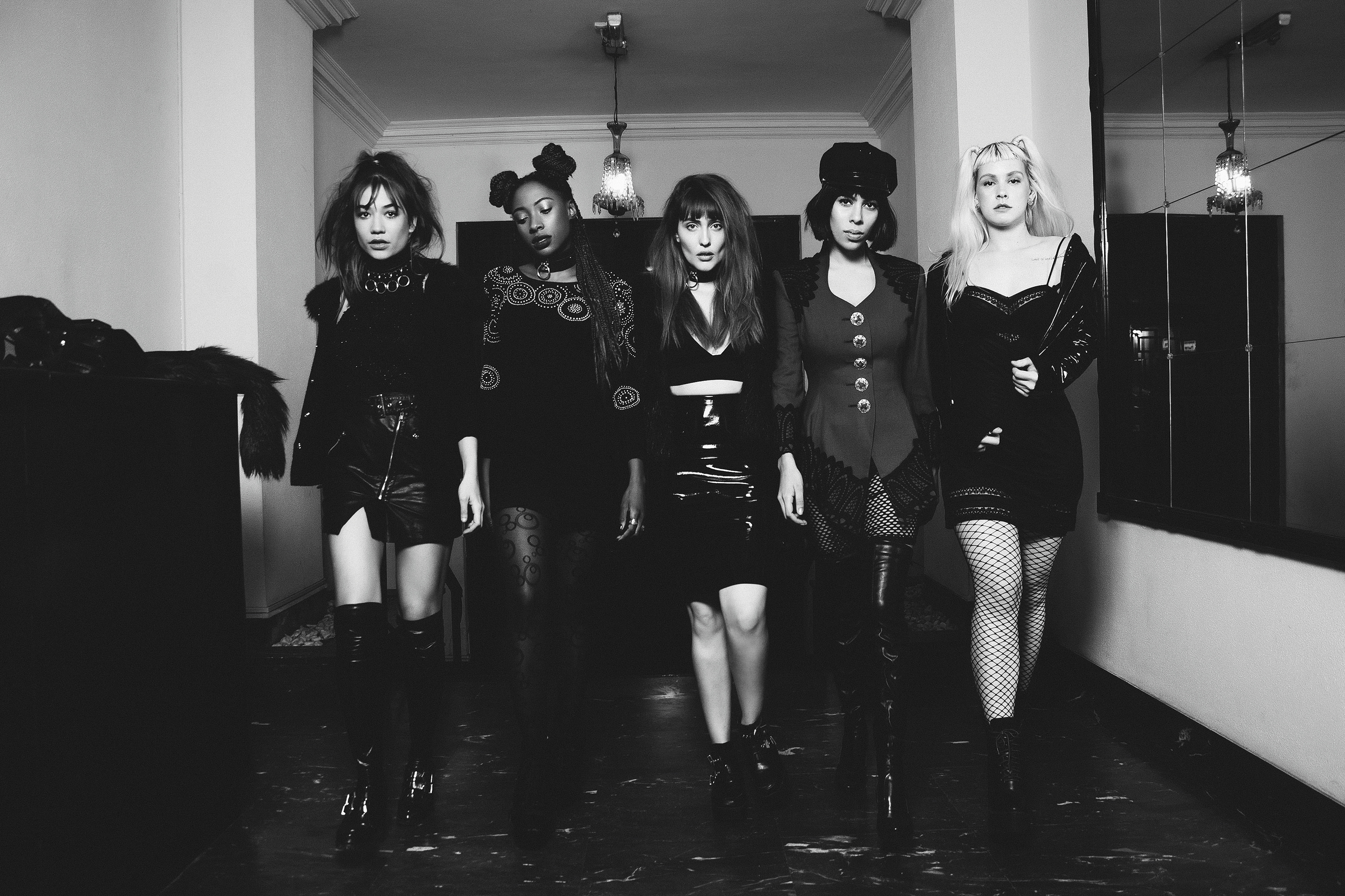 EDITORIAL SPICE GOTHS