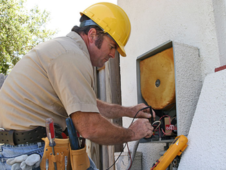 Hiring & Training Electricians for California Electrical Businesses