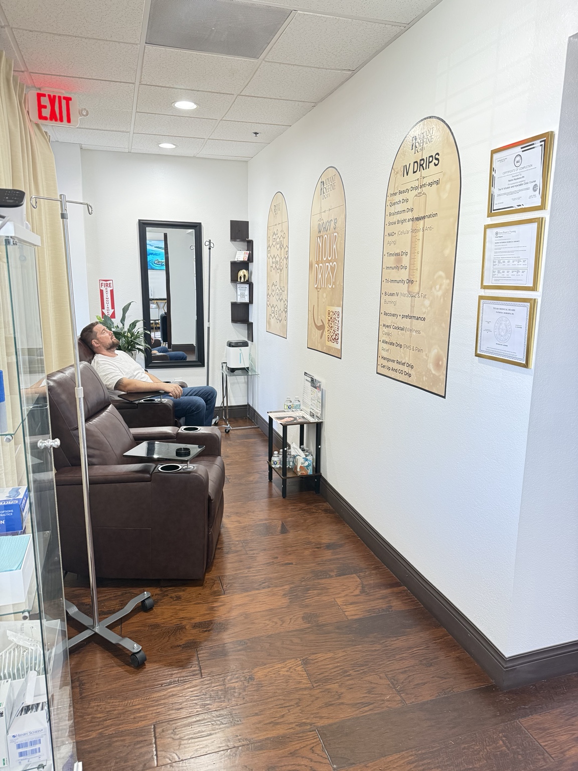 Reclining chairs in the IV lounge at Radiant Refine Spa