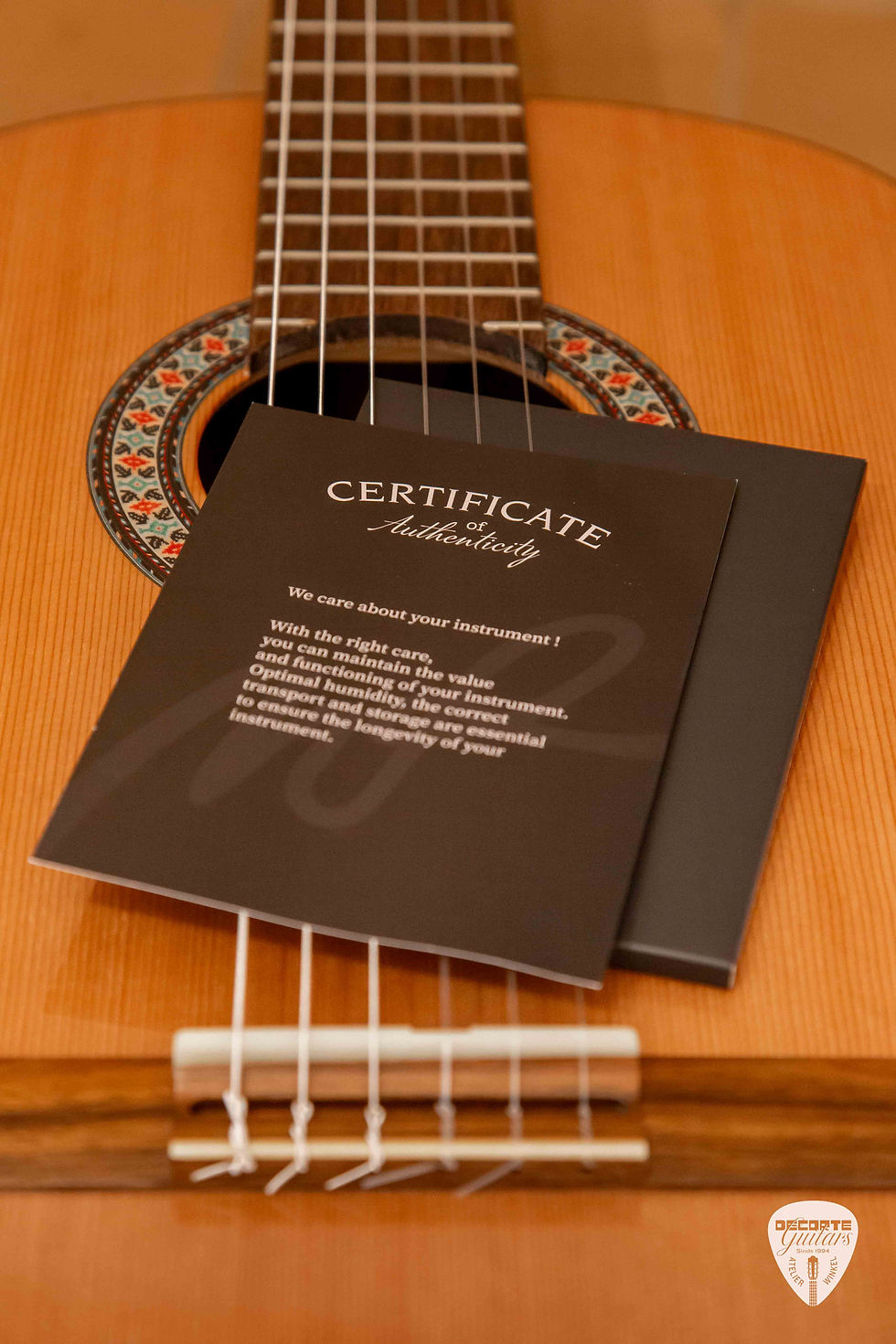 Thumbnail: Manuel Rodriquez AC60 Academia model klassieke gitaar