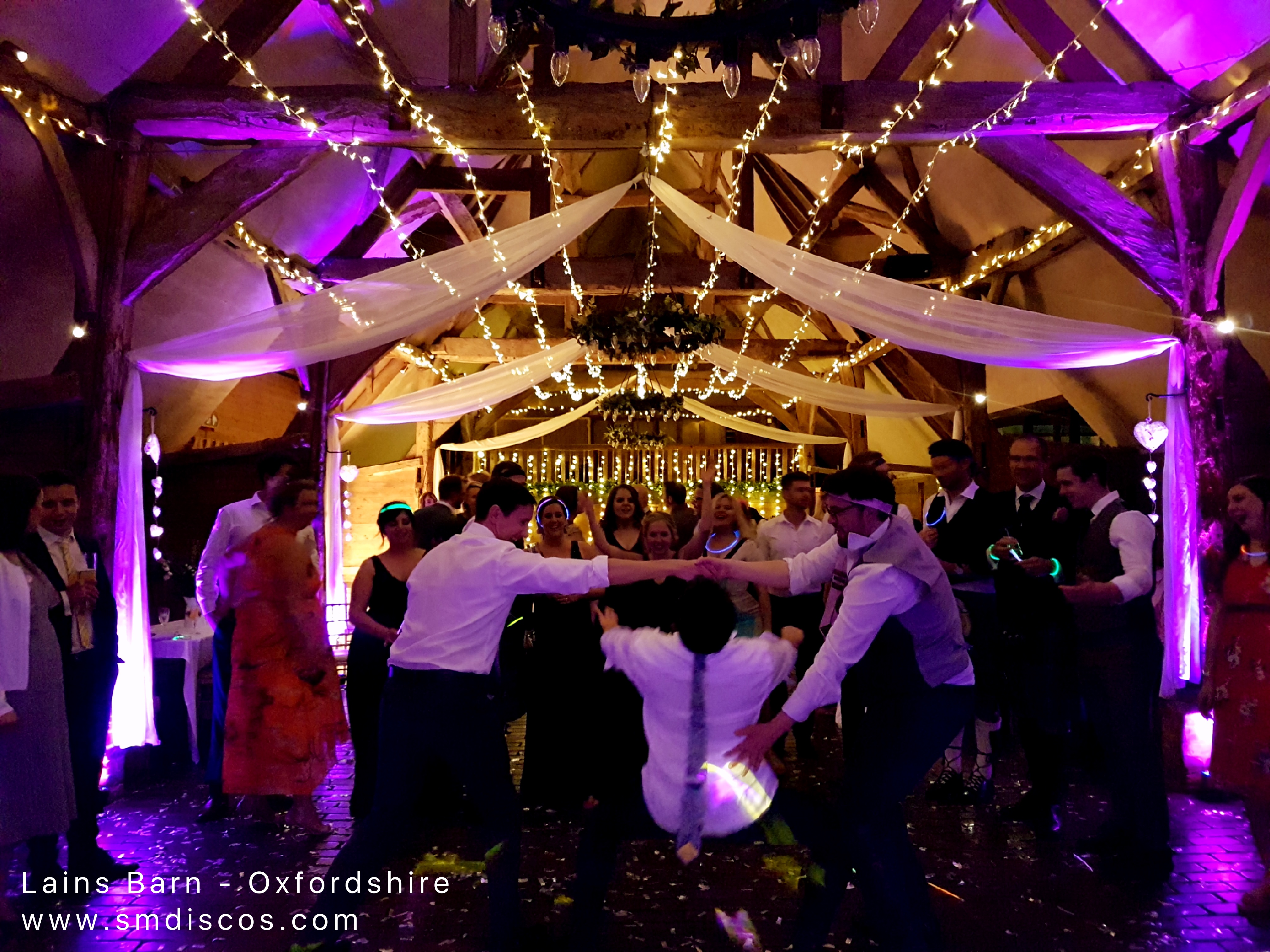 Dancing at a oxford wedding