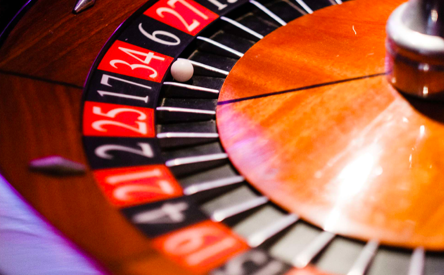 Casino Tables for hire in Oxfordshire Hertfordshire / Sundown Sounds