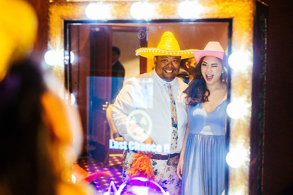 magic mirror photo booth hire london.jpg