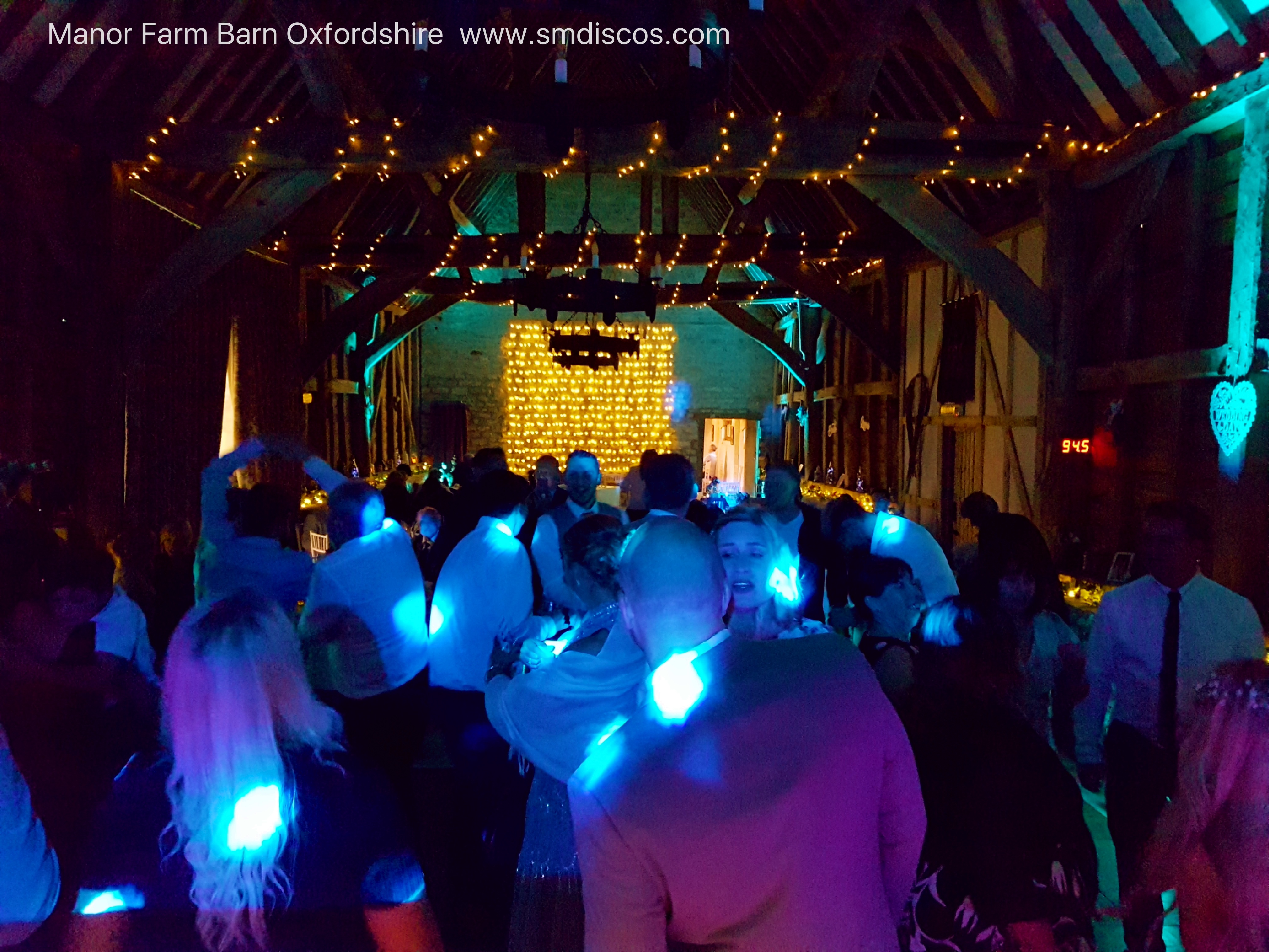 Manor Farm Barn Bicester Wedding Venue Sm Discos Dj