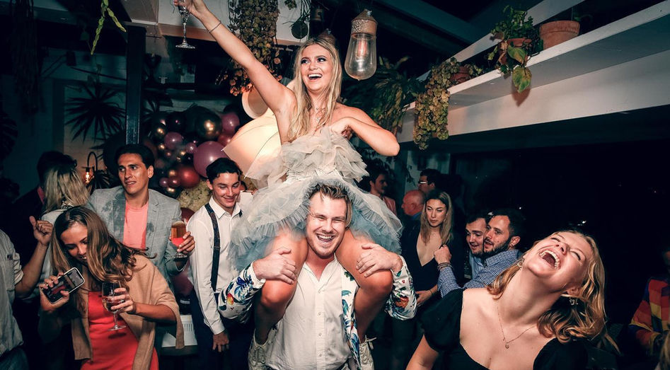 Full dance floor to our Indie Wedding Disco