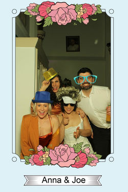 magic mirror photo booth