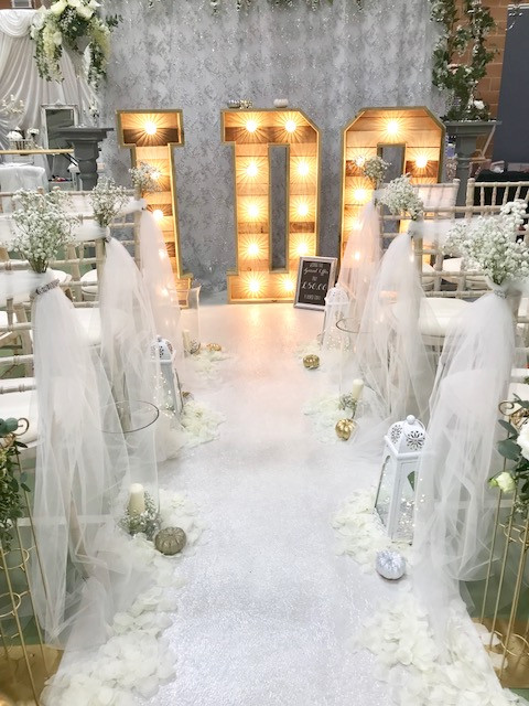 Rustic wedding light up letters 'I DO'