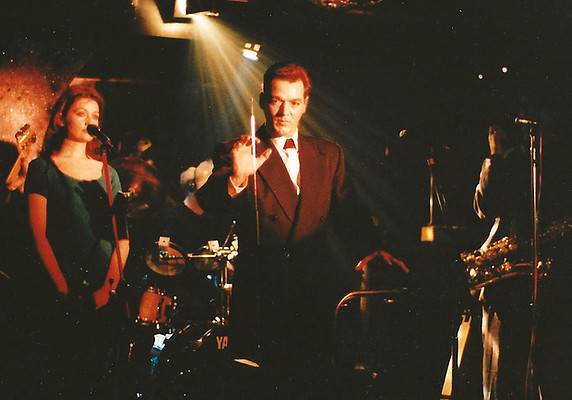 Madame Jo Jo's Theremin.jpg