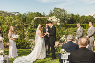 Wedding photography at Cantigny in Wheaton IL