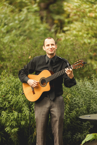 Live musician during a wedding ceremony