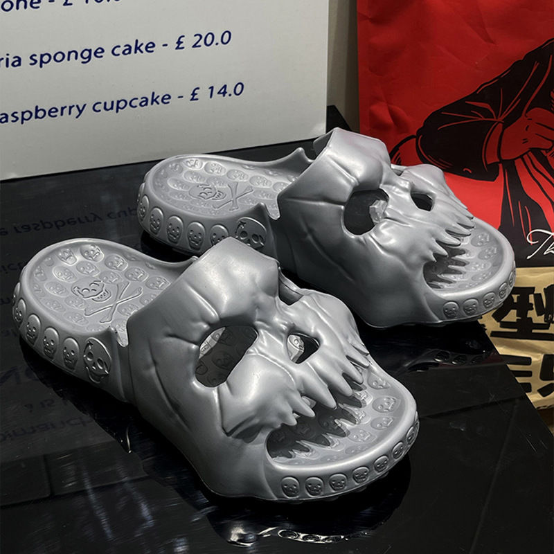 Thumbnail:  Oihi's_Novelty_Sandals