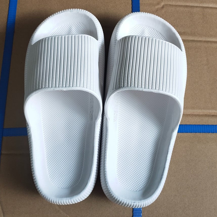 Thumbnail: High Heel EVA Thick Sole Slippers Female Summer Home Bathroom Bath Couple Sanda