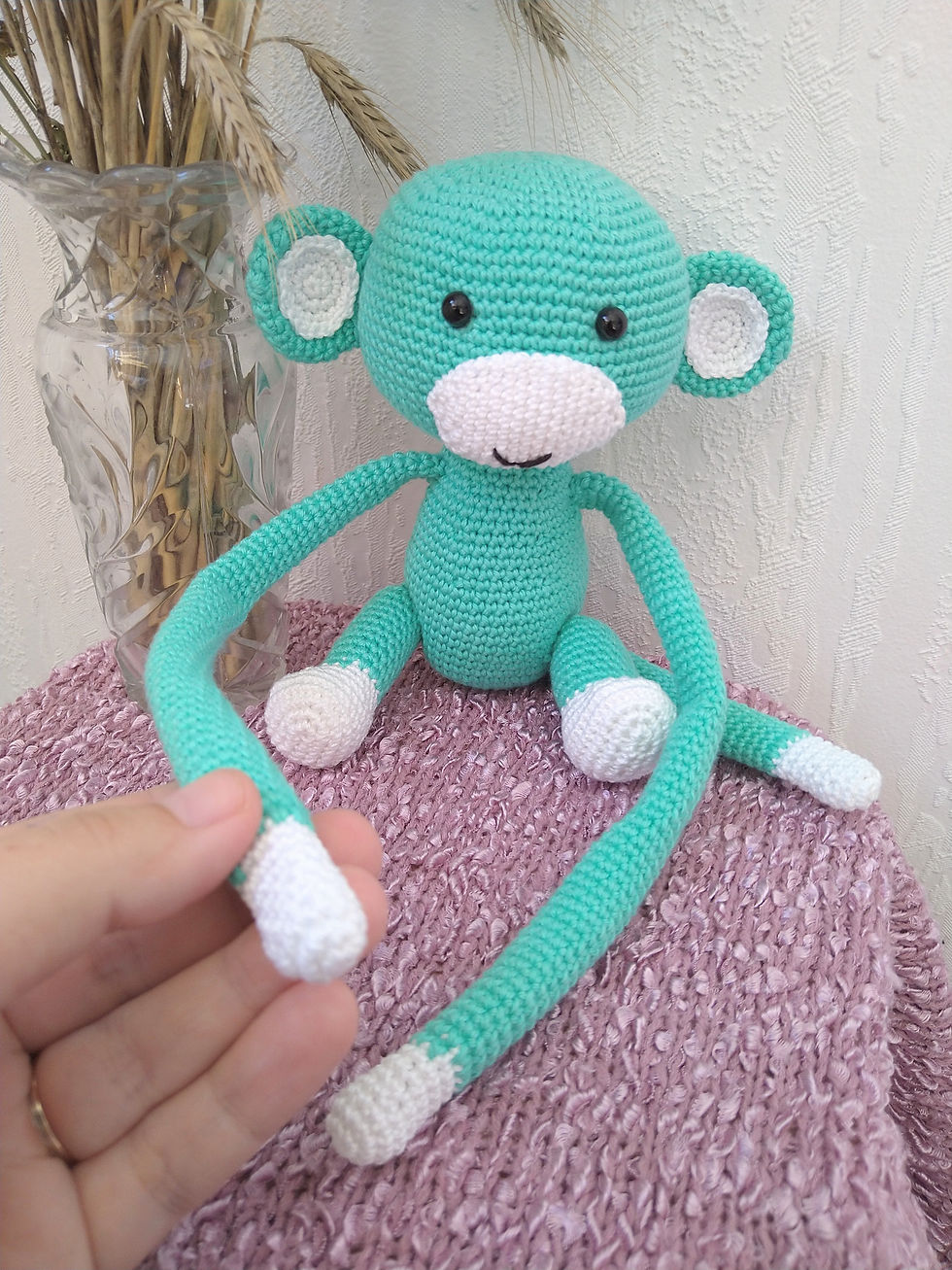 Miniatura: Monkey the Curtain Holder