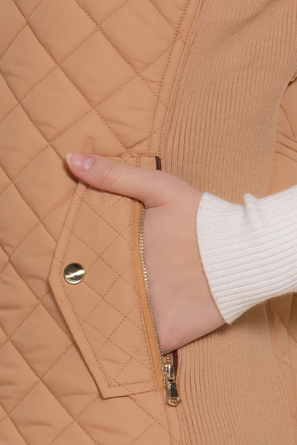 Thumbnail: Suede Piping Quilted Padding Vest