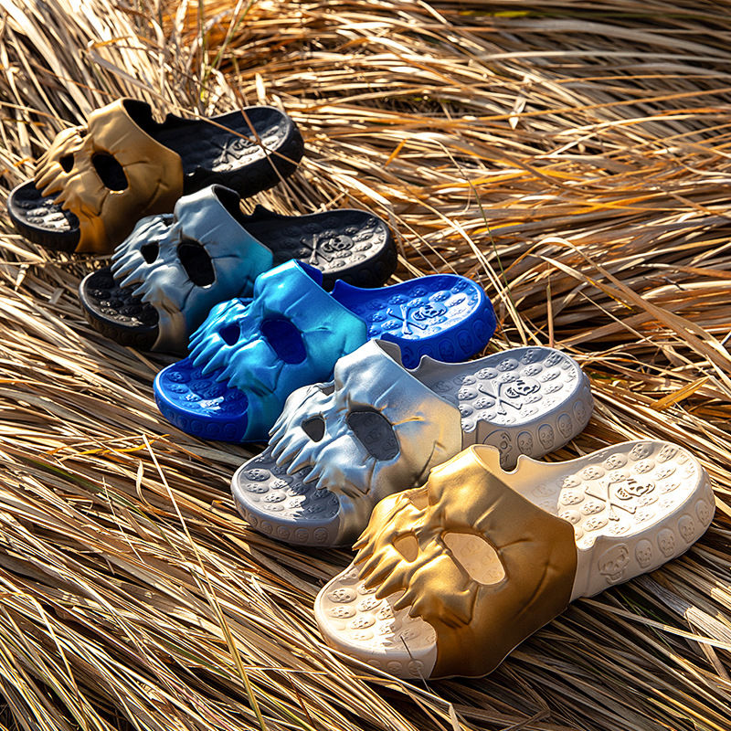 Thumbnail:  Oihi's_Novelty_Sandals