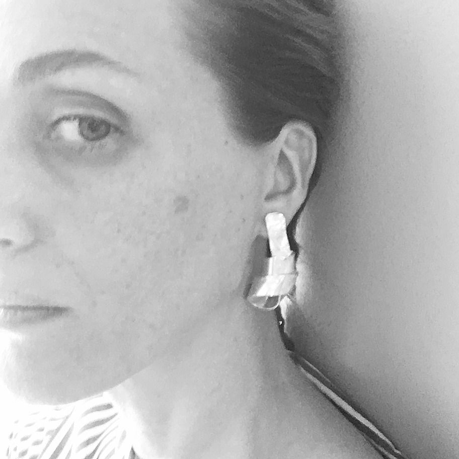 Thumbnail: Ripped S Tie L Earrings