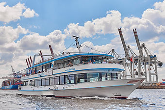 1 Stunde lang den Hafenklassiker erleben: UNESCO Speicherstadt und Containerriesen mit Live-Moderation. JETZT BUCHEN & ABFAHREN!