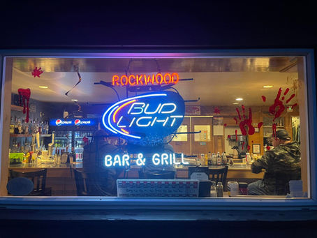 Rockwood Bar & Grill: Where Delicious Dining Meets Outdoor Adventure