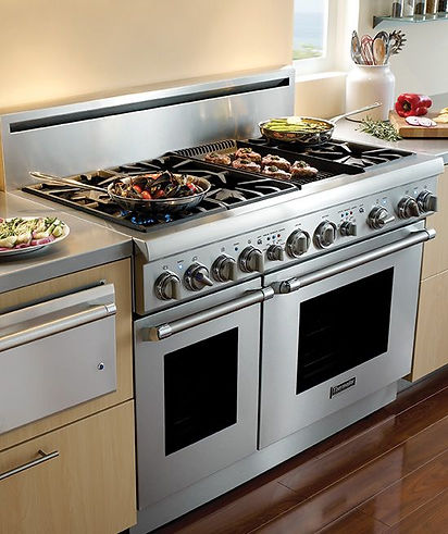 Gas Oven in kitchen