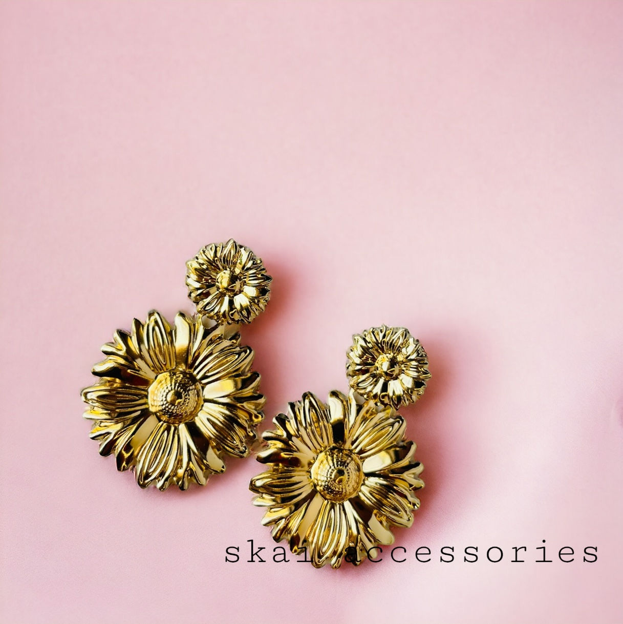 Himari : sunflower earrings