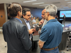 Recomposição salarial das forças de segurança é debatida em reunião entre Zema e PL