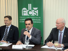 Frente do Comércio e Serviços discute Reforma Tributária em coalização de setores