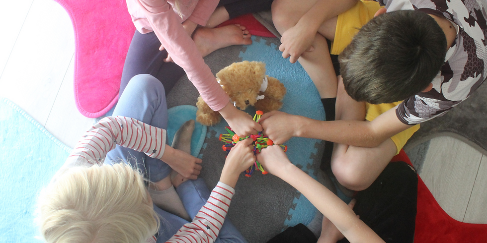 “Cocon Familial offre une oasis de bien-être pour mamans et enfants. Nos ateliers uniques et soins personnalisés sont conçus 