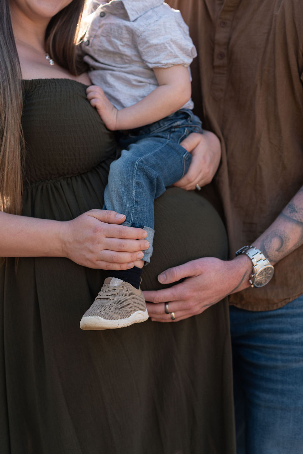 Spring Maternity Session at Petawawa Rapids