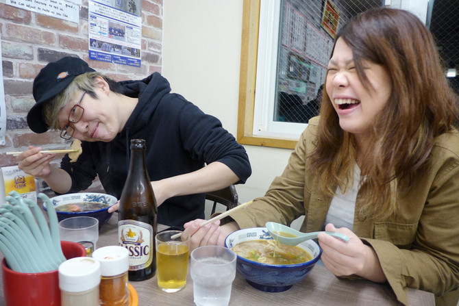 釧路出身ミュージシャン、スピカペラさんがご来店!