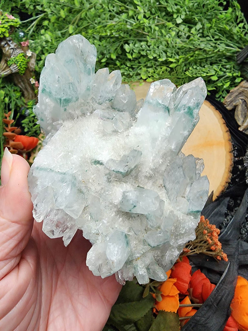 Thumbnail: Quartz with Prasiolite Cluster