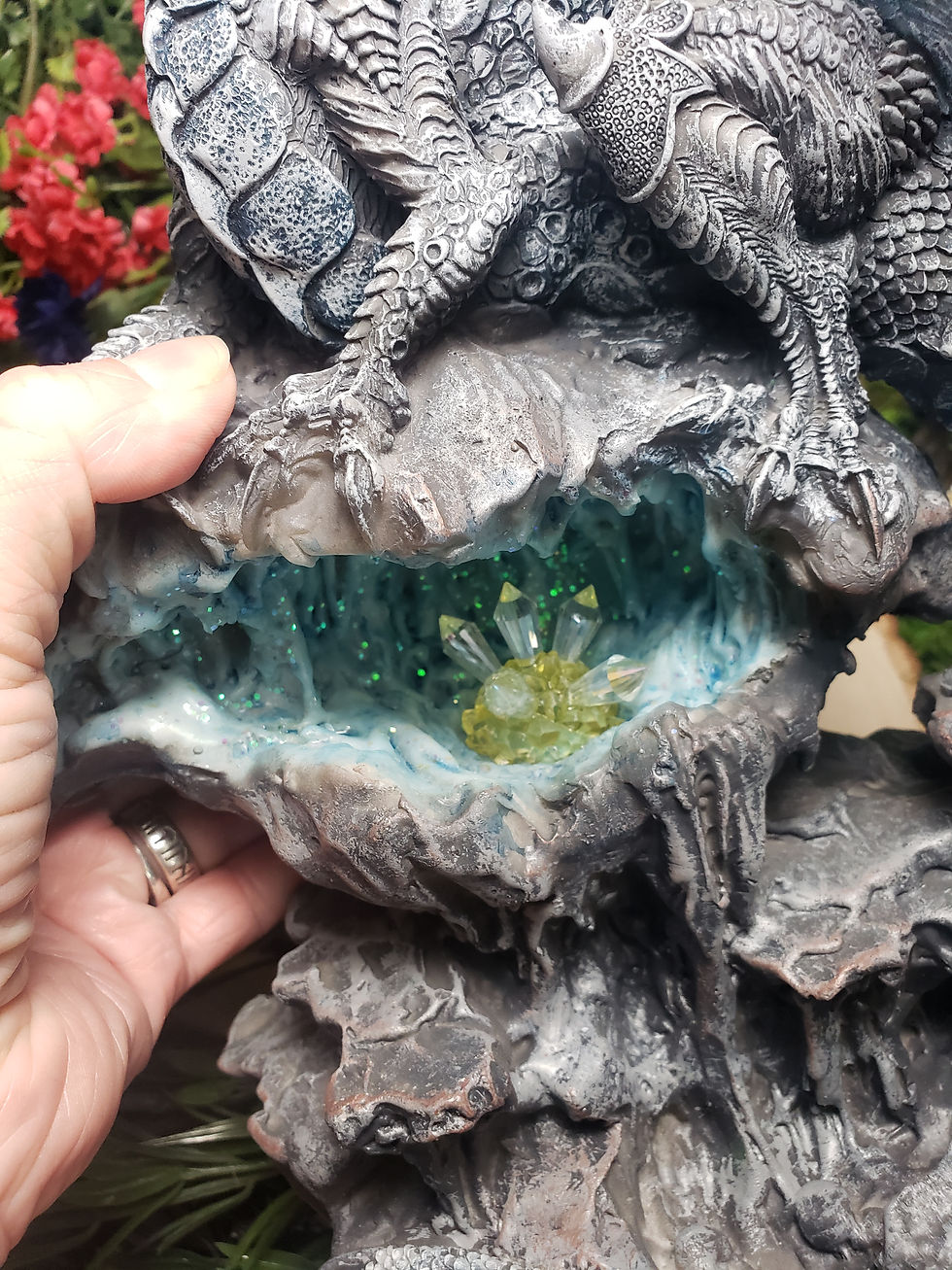 Thumbnail: LED Dragon Statue
