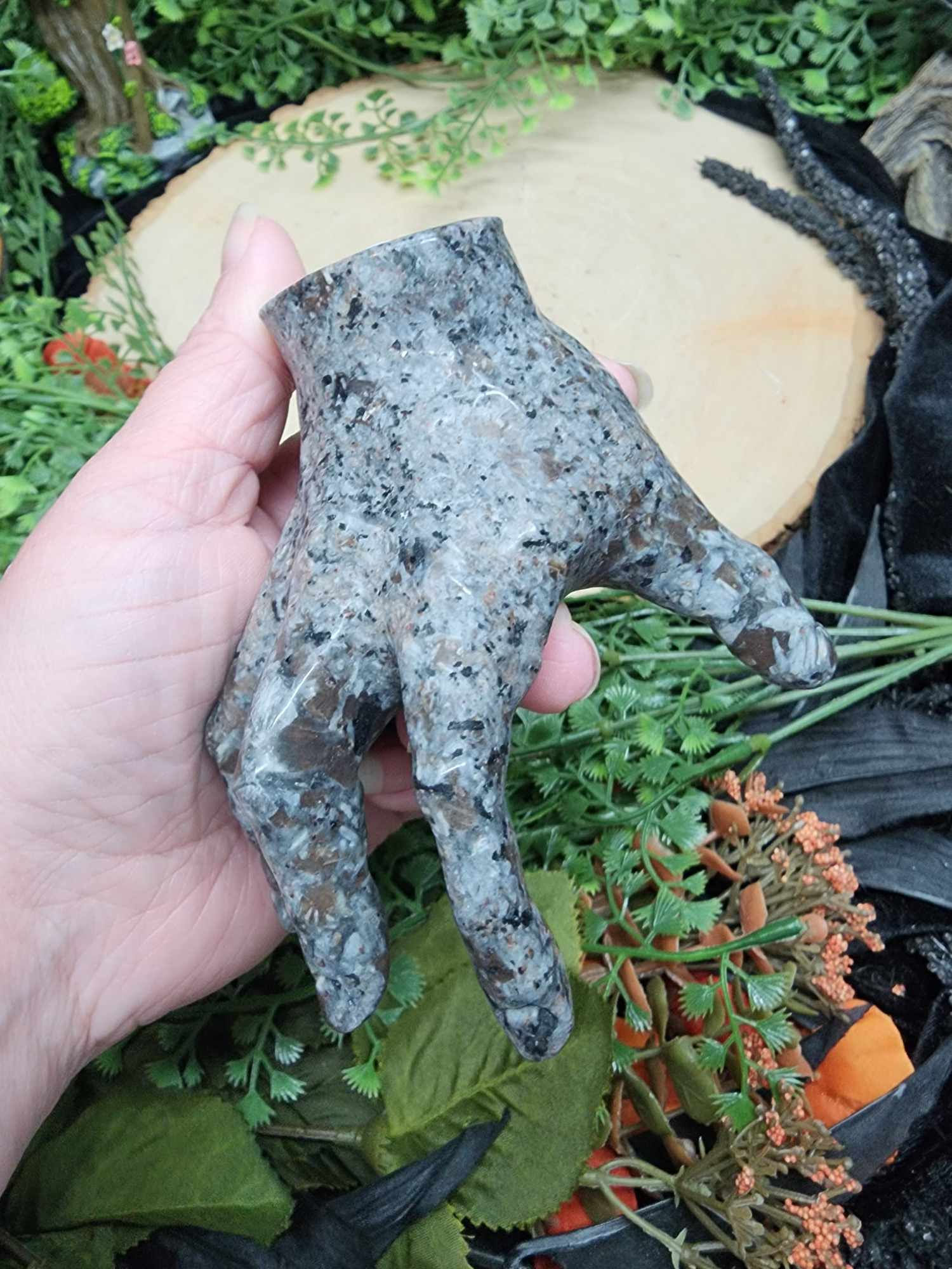 Yooperlite Thing (Hand)