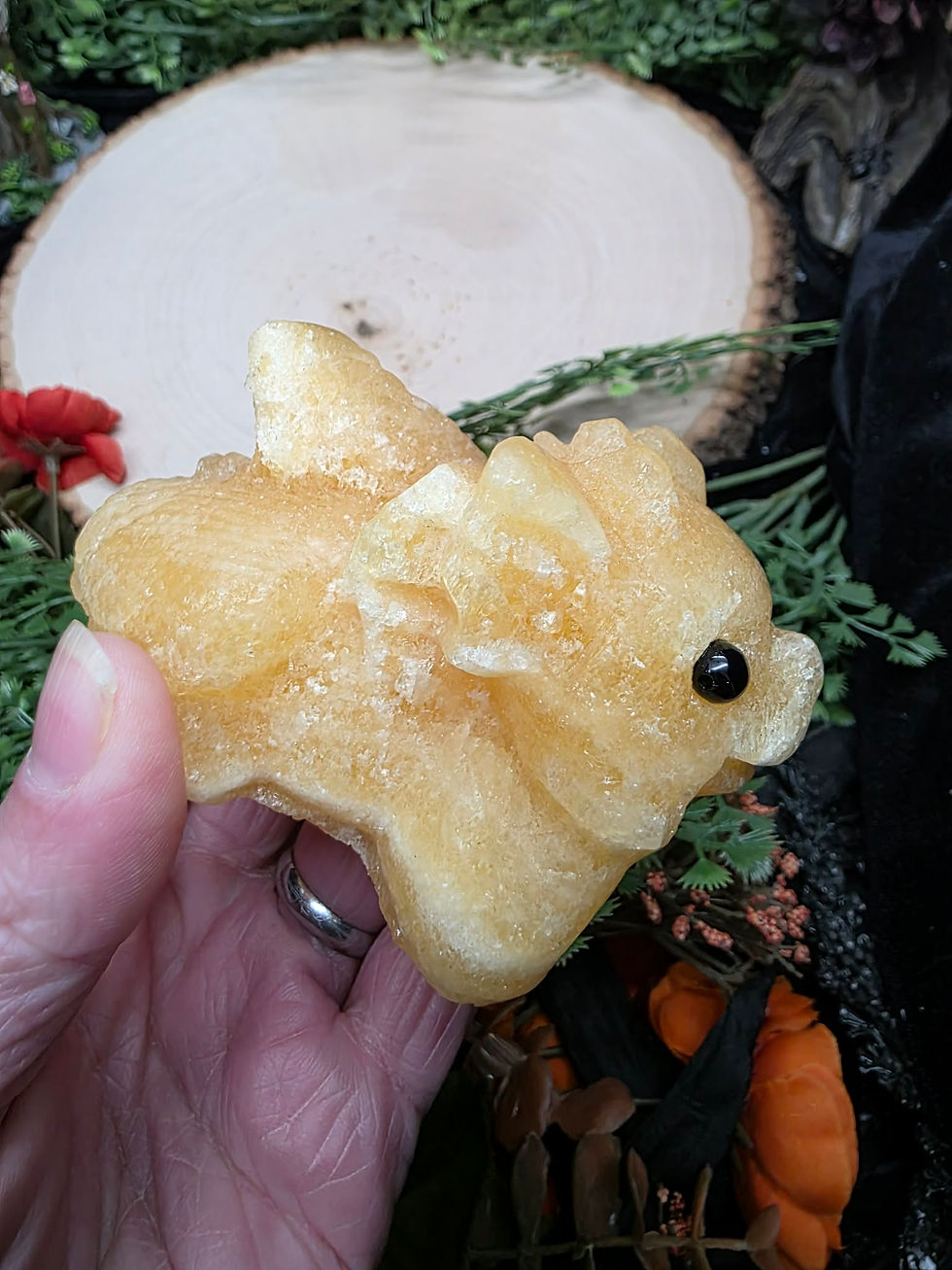 Thumbnail: Orange Calcite Dragon