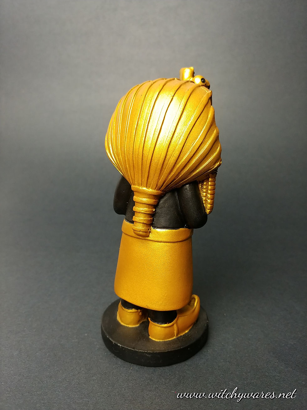 Thumbnail: King Tut Statue