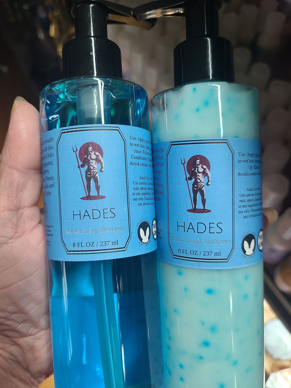 Thumbnail: Moisturizing Shampoo with Bamboo & Quinoa Extracts