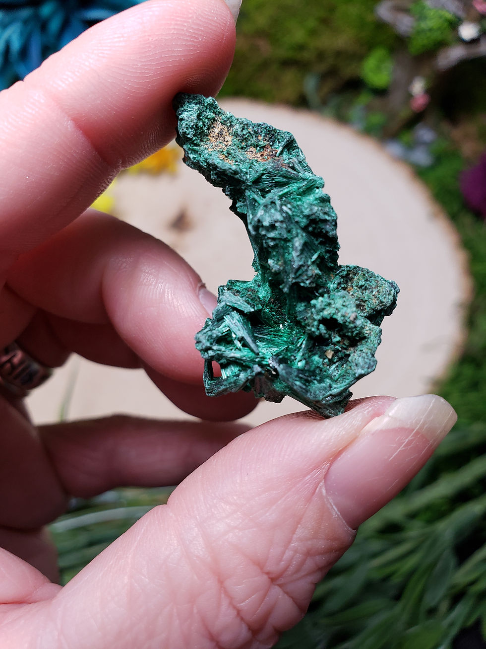 Thumbnail: Fibrous Malachite Cluster