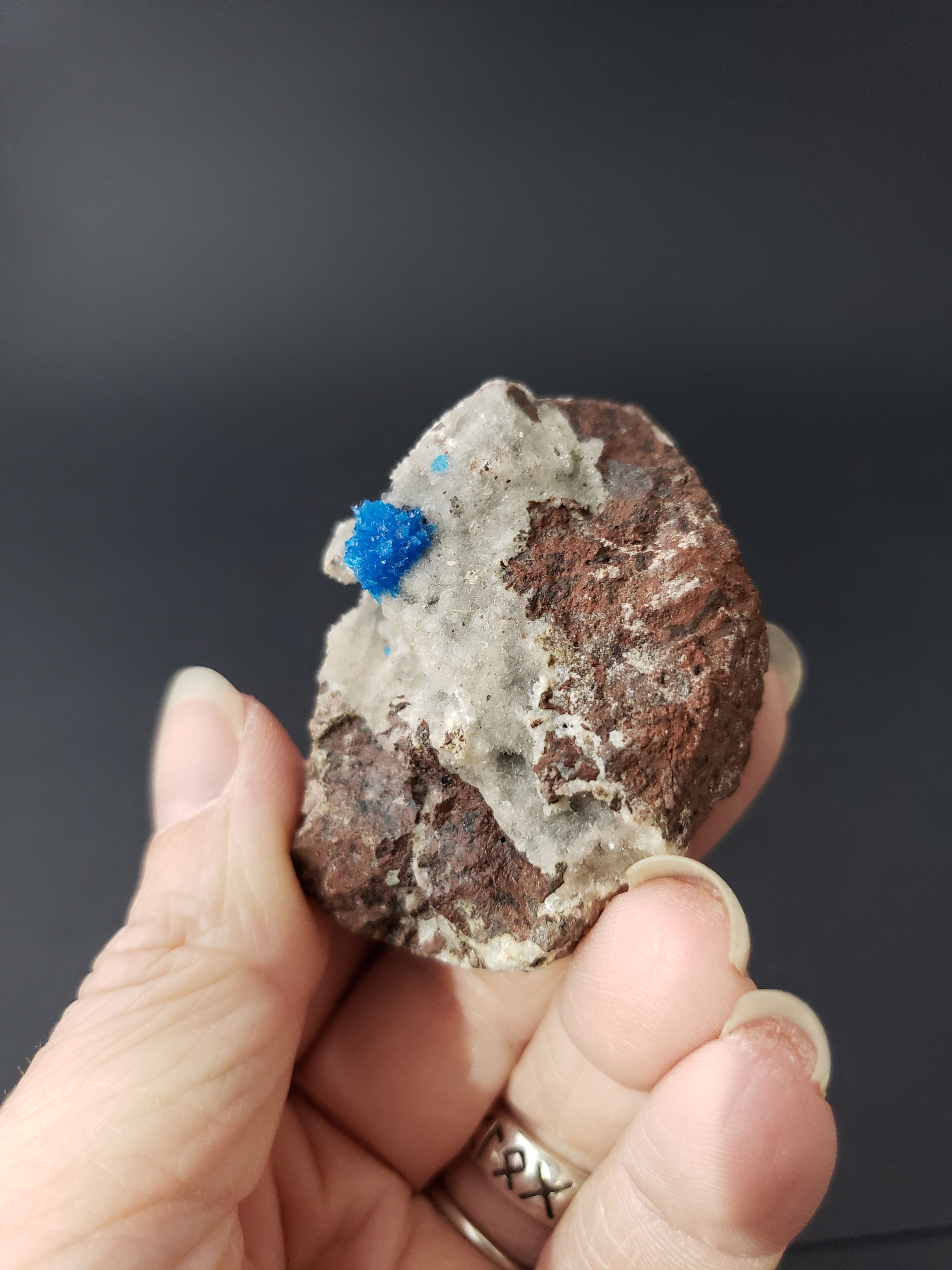 Cavansite