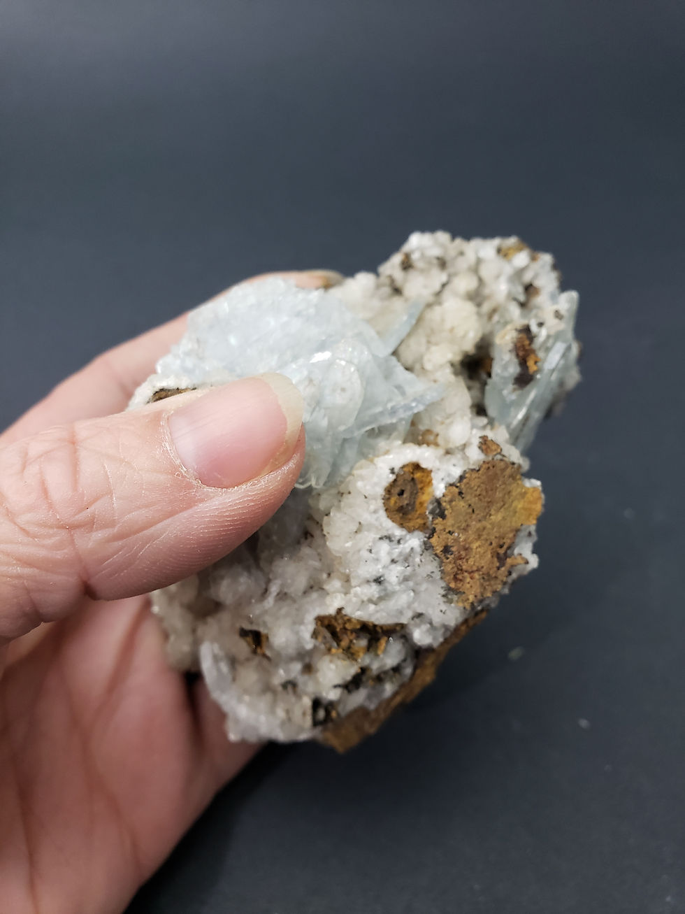 Thumbnail: Barite Cluster