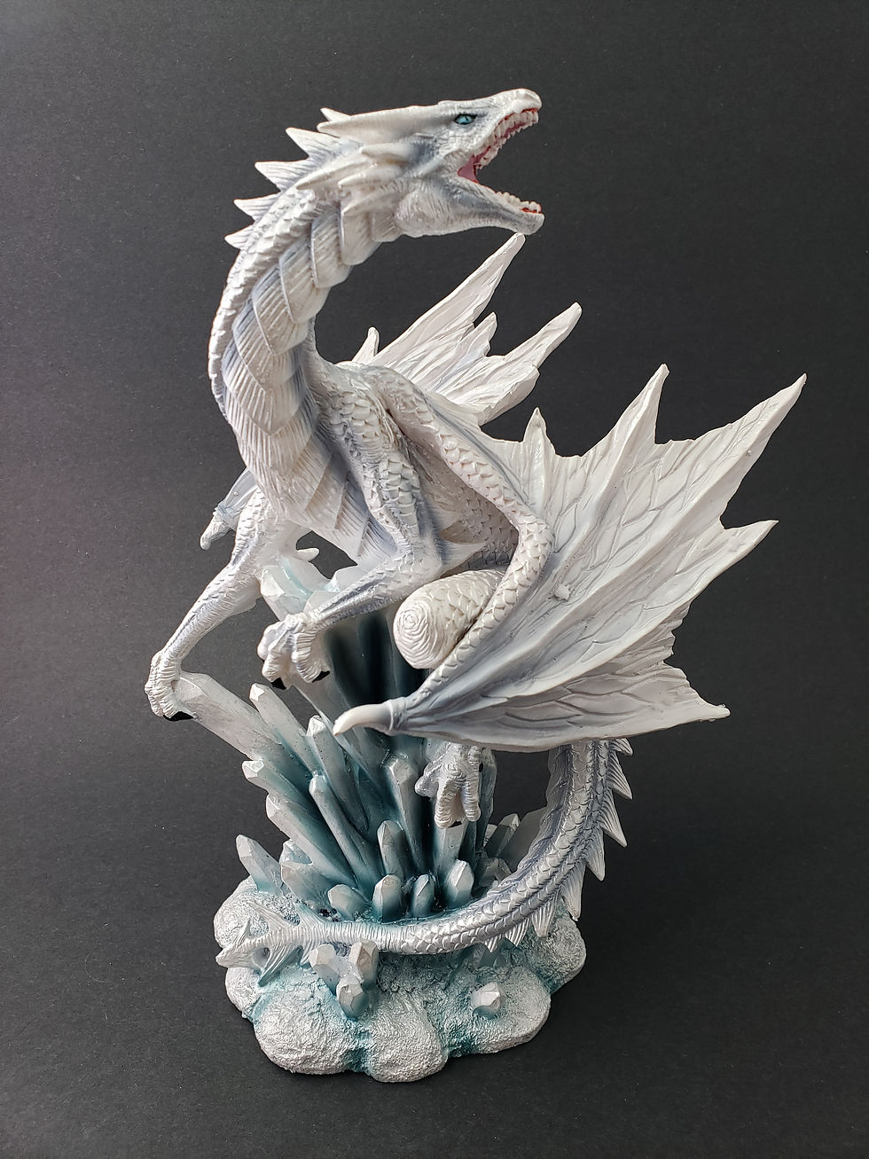 Thumbnail: Dragon Statue