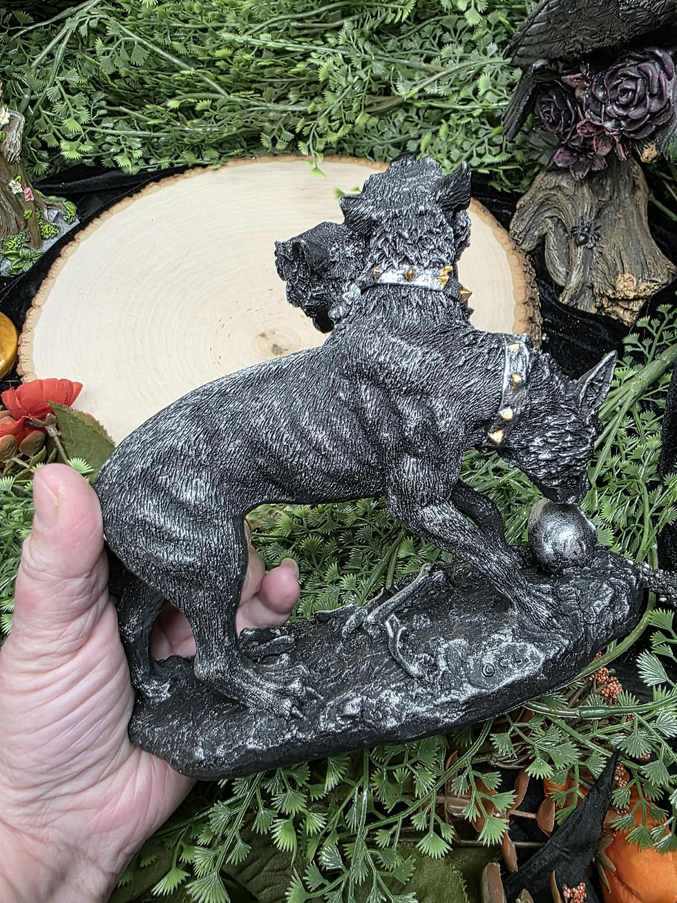 Thumbnail: Cerberus Statue