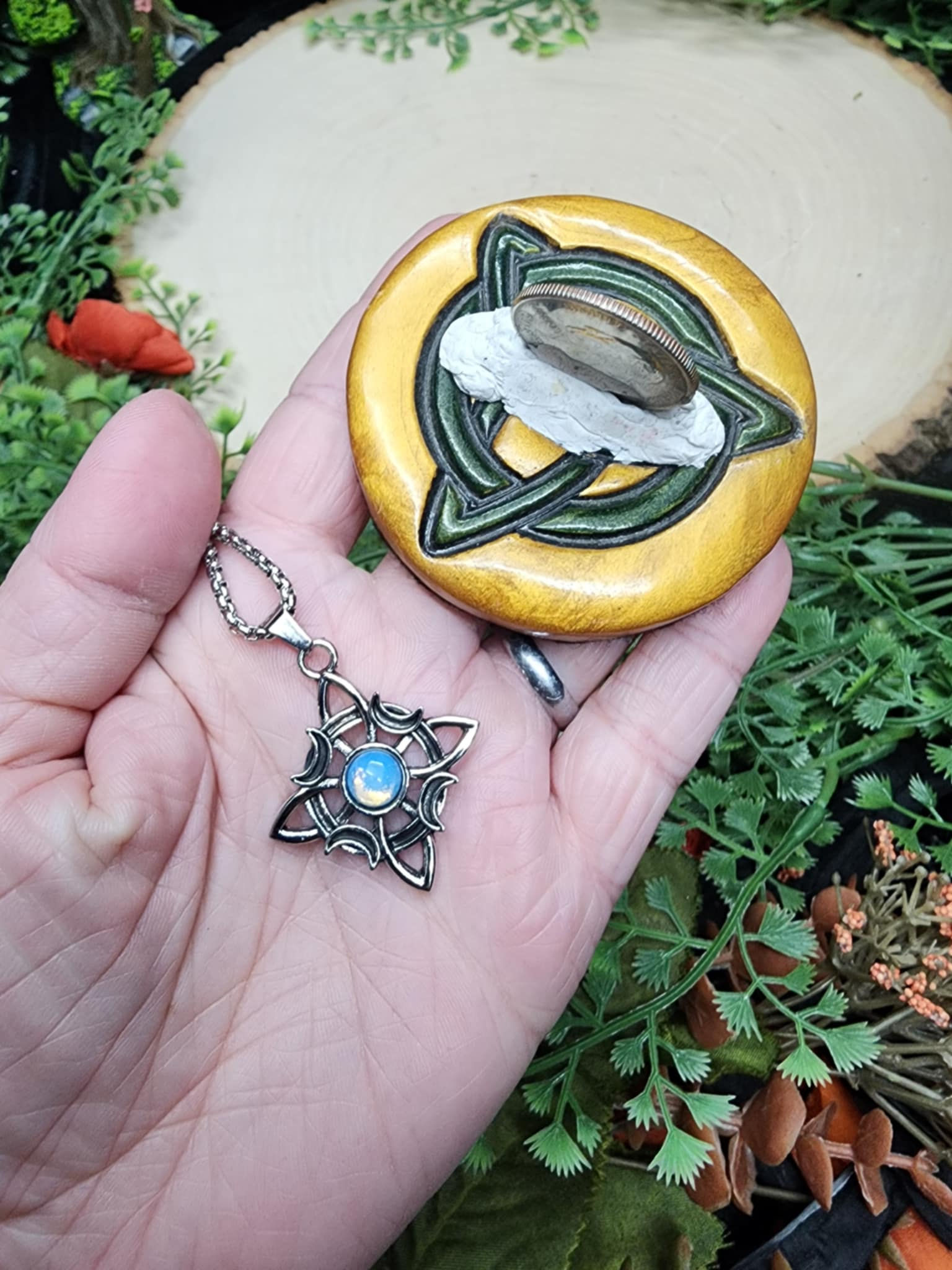 Crescent Moon Witch's Knot Pendant