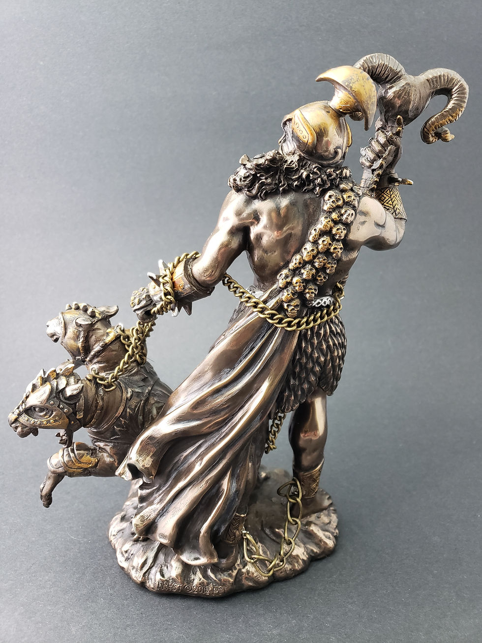 Thumbnail: Hades Statue