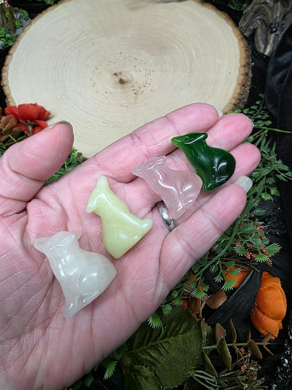 Thumbnail: Custom Carved Wolf