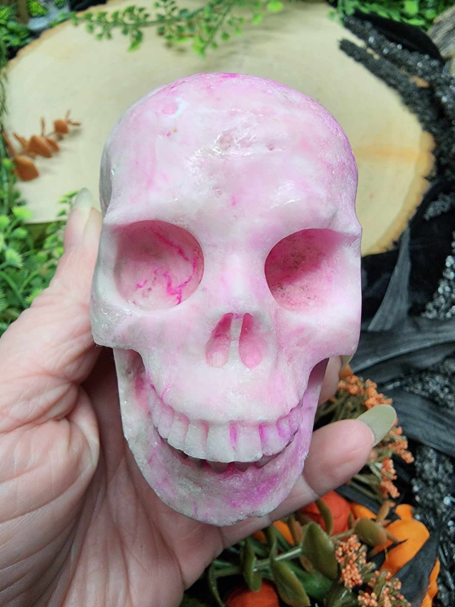 Mangano Calcite Skull