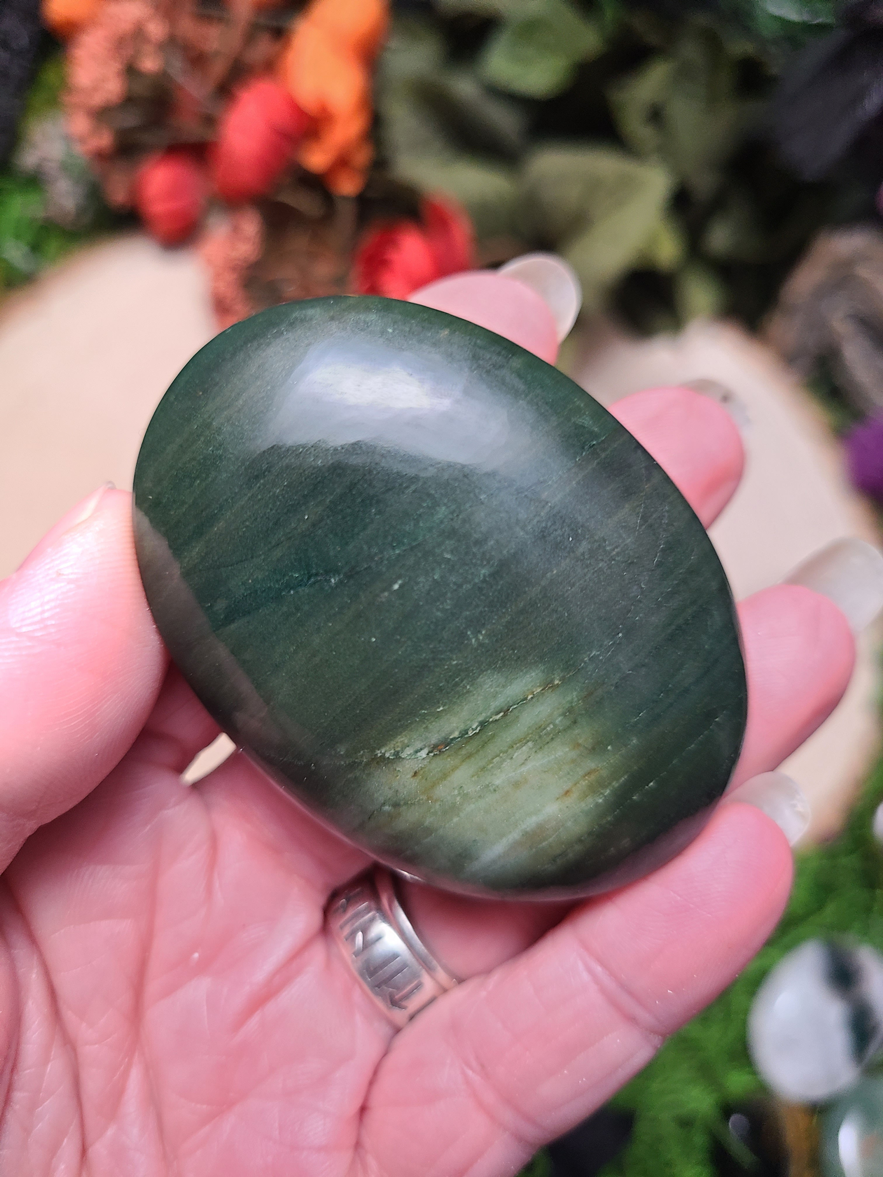 Nephrite Jade Palm Stone