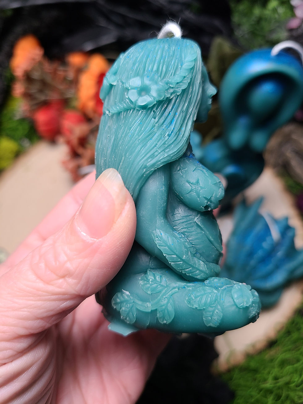Thumbnail: Limited Beeswax Mother Gaia Candles