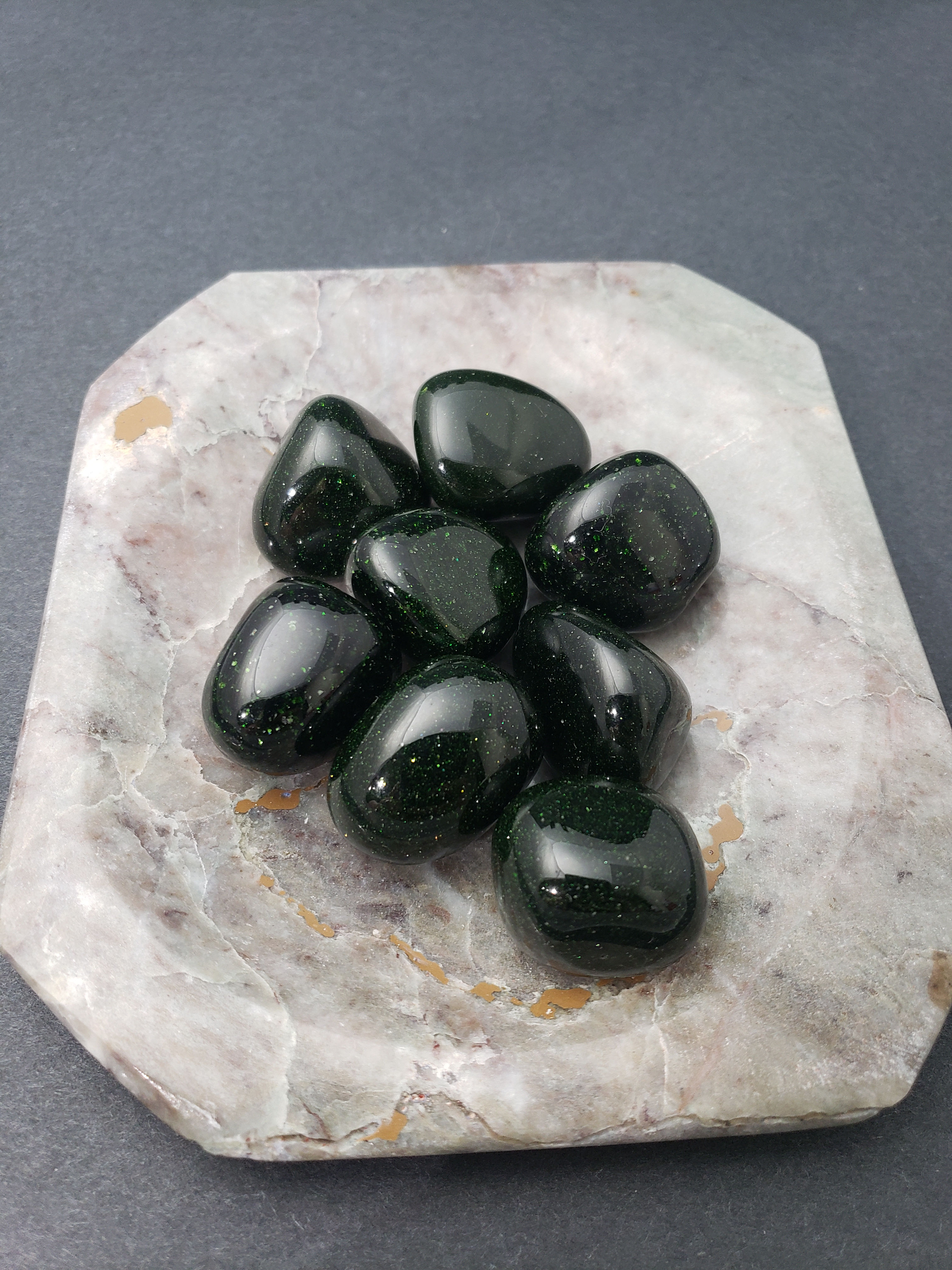 Green Goldstone Tumble