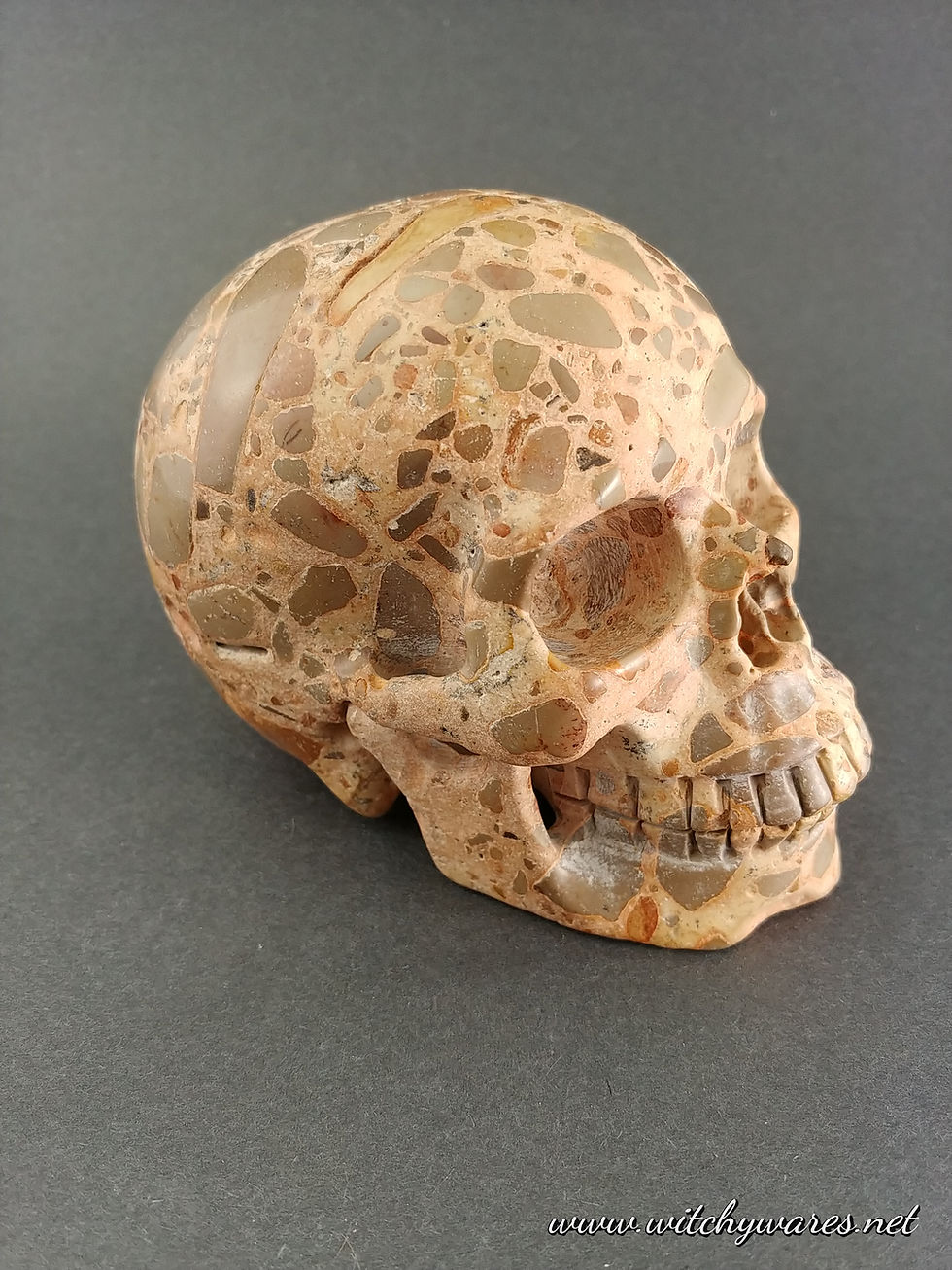 Thumbnail: Rhyolite Skull