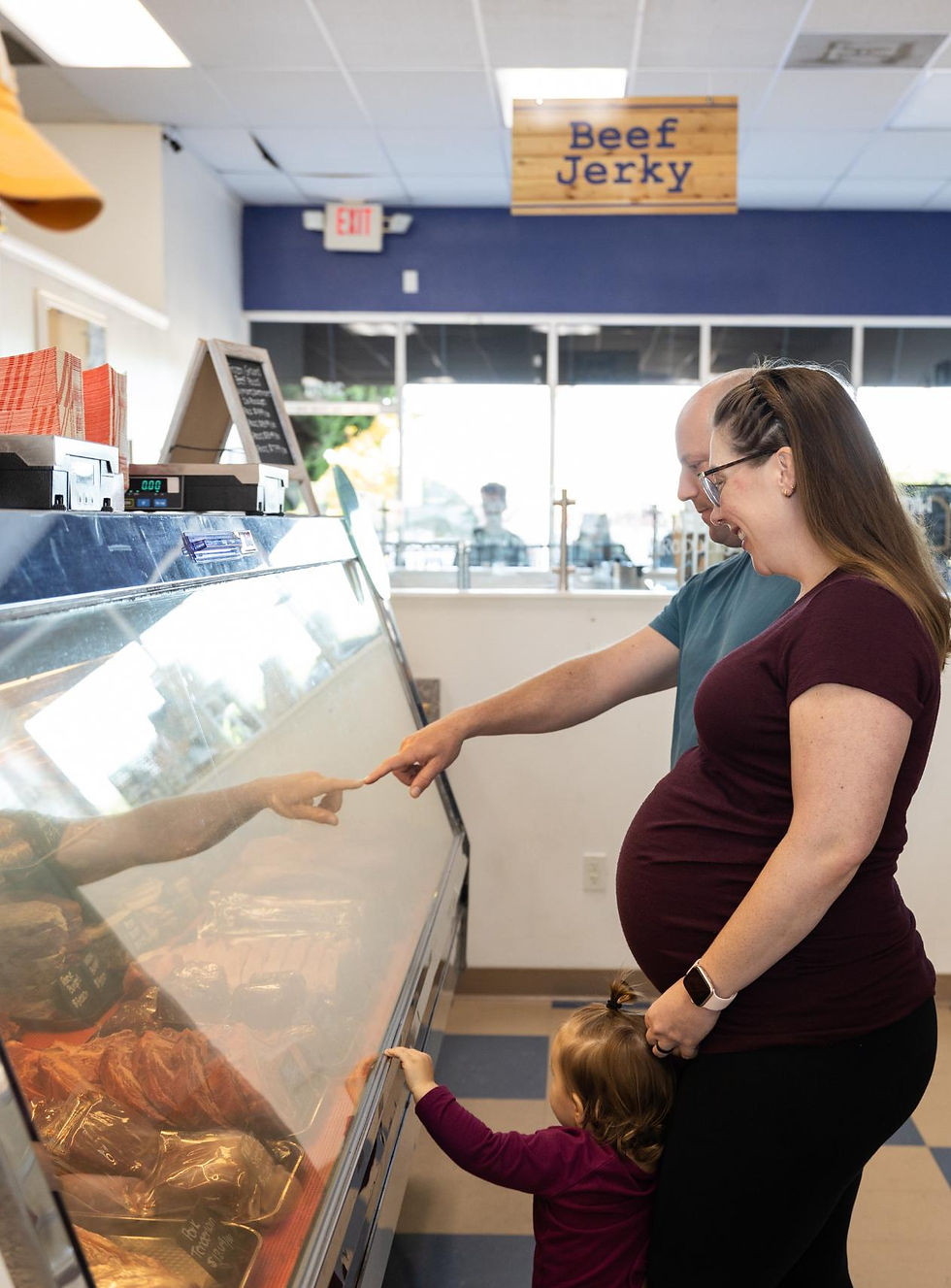 Ventura Meat Co family shopping for high quality meat