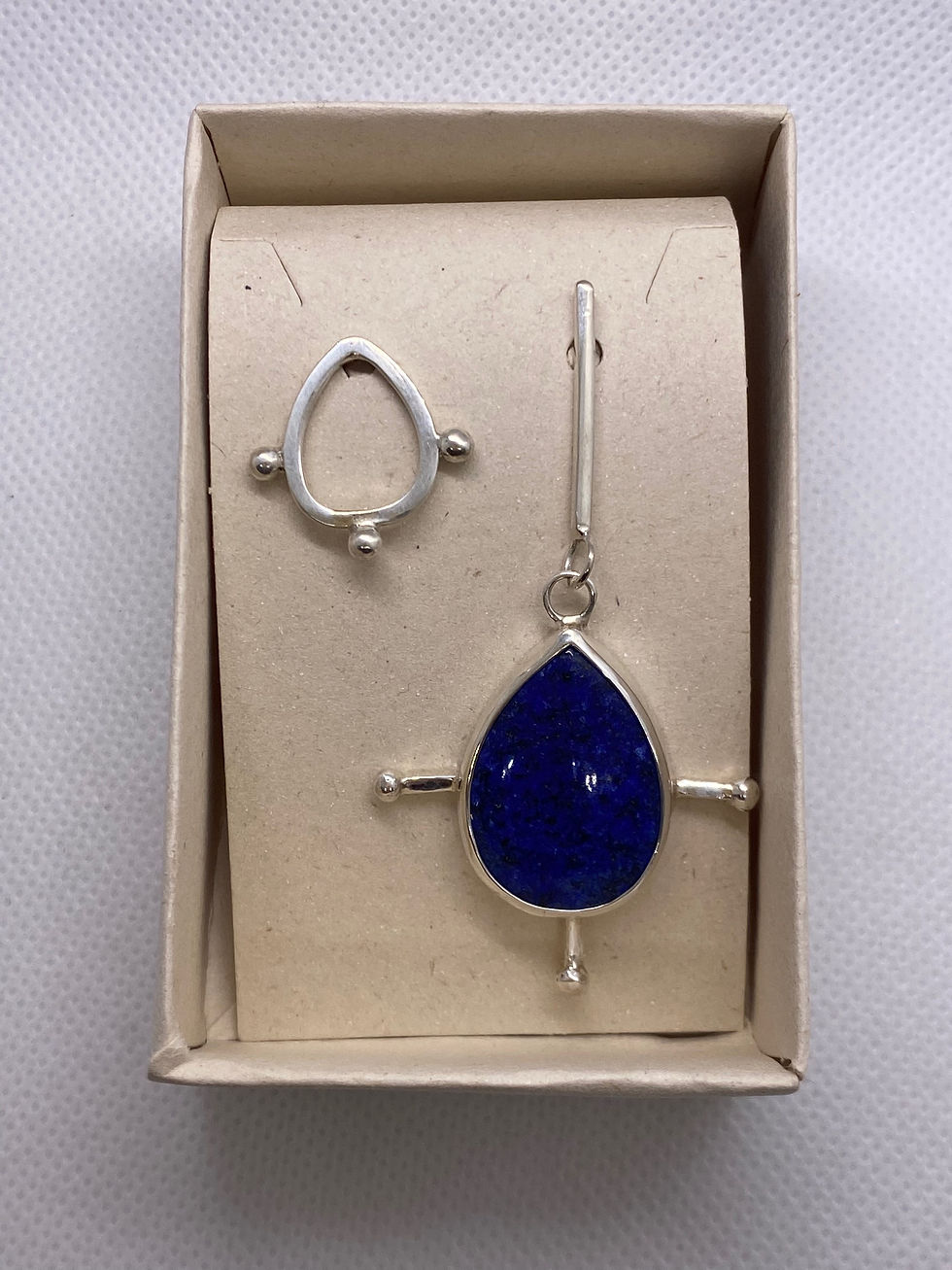 Miniatura: Aretes gota de lapislázuli 24x 16mm
